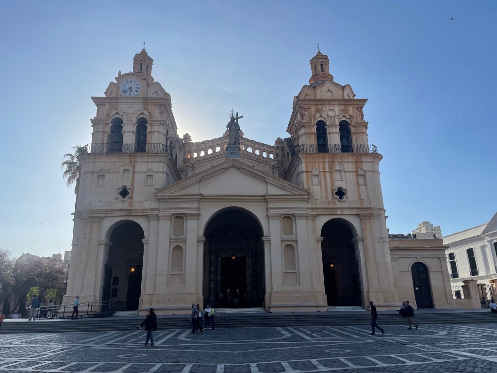 meeting the city— Córdoba,&nbsp;Argentina